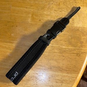PROTEC short strap in good condition